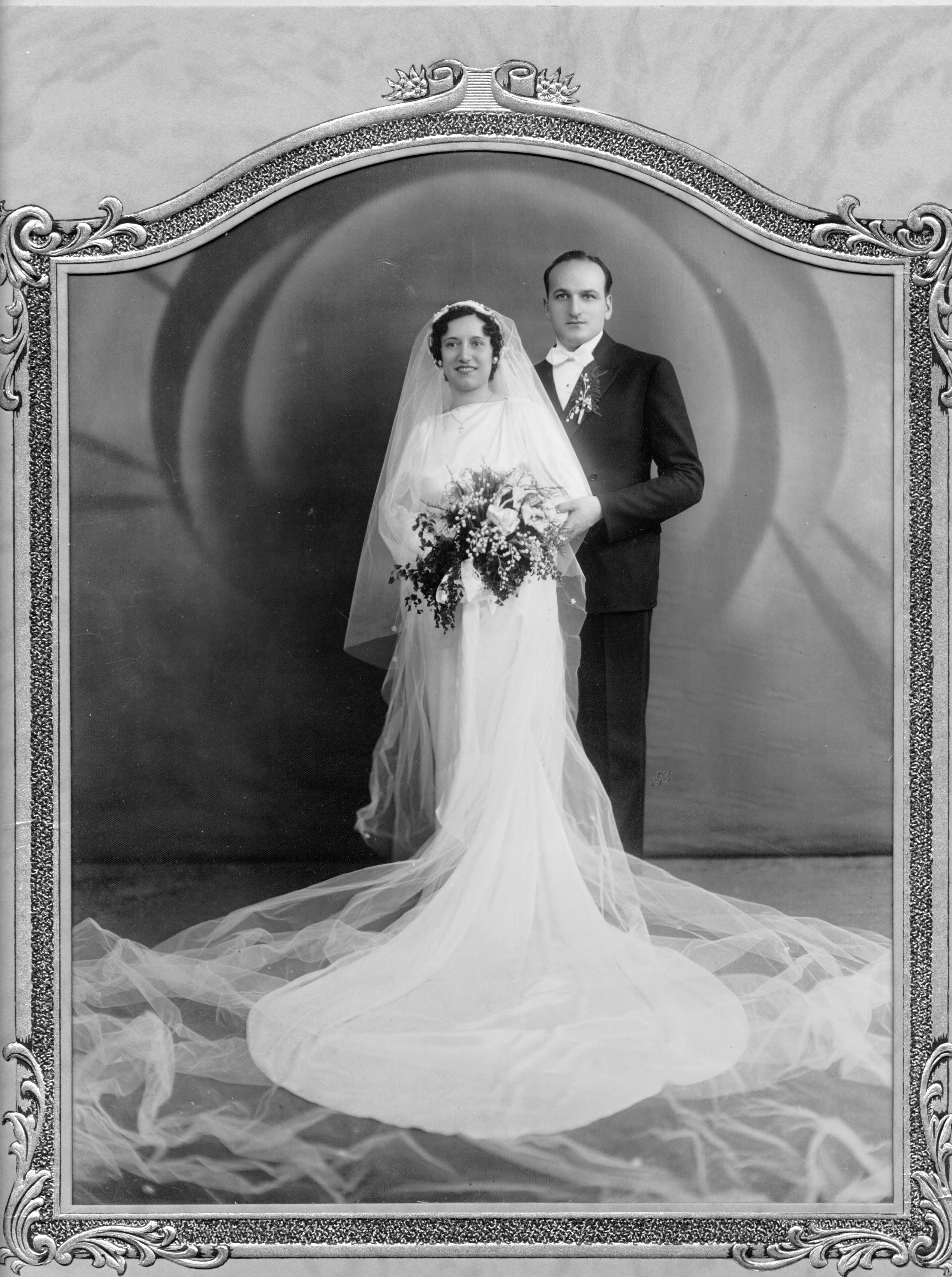 wedding_ann_eddie.JPG (690106 bytes)