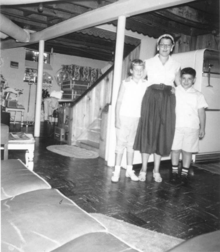 ferdie_drema_james.JPG (61549 bytes)